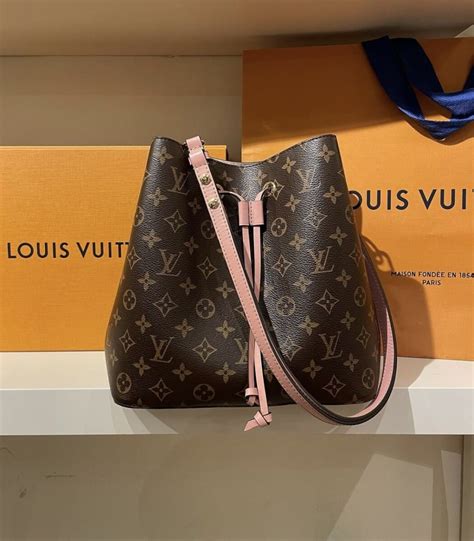 louis vuitton monogram neonoe mm rose poudre|louis vuitton neonoe bags.